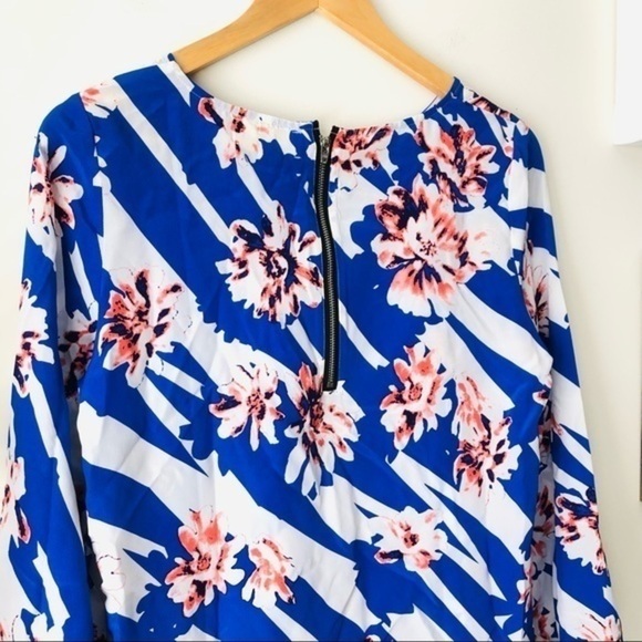Yumi Kim 100% Silk Mixed Floral Print Blouse Size Small - Picture 8 of 8